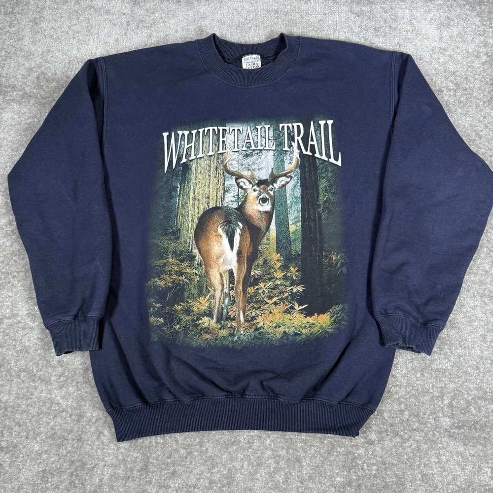 Whitetail Deer Sweatshirt Men's Medium Graphic Print Crew Neck Gildan